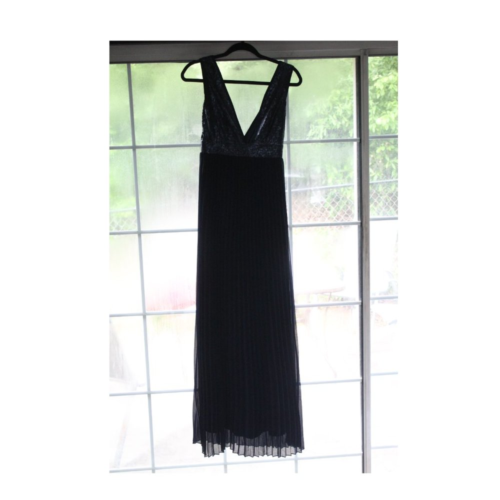 Lulu's Sequin Maxi Dress - Picture 6 of 6